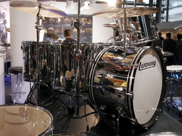 Stainless-Steel-Ludwig-John-Bonham-Drum-Kit-Setup